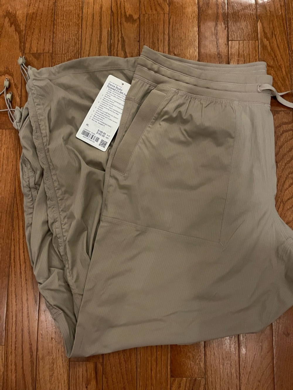 Lululemon Dance Studio pants NWT XL